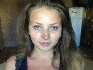 에로틱 한 영상 채팅 attractive7