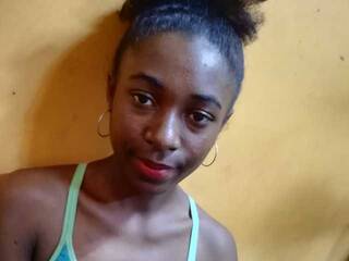 에로틱 한 영상 채팅 Aurelia42