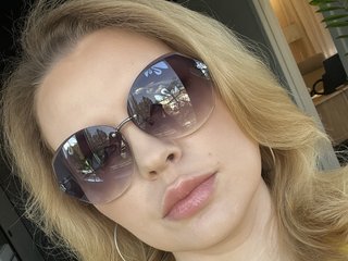 에로틱 한 영상 채팅 Audreyy