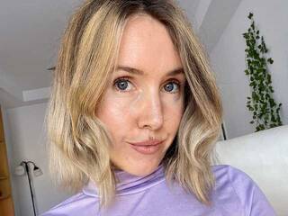 에로틱 한 영상 채팅 aurybunnyx