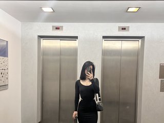 에로틱 한 영상 채팅 Aventadora