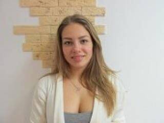 에로틱 한 영상 채팅 averill