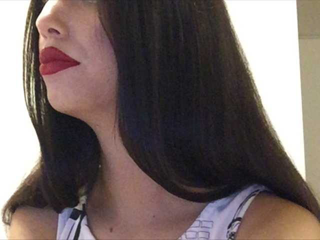 방송 스크린 샷 AylinKyra