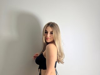 에로틱 한 영상 채팅 BabbyAisha