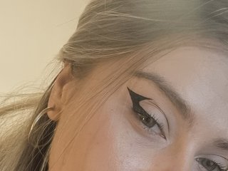 에로틱 한 영상 채팅 Babbylunna