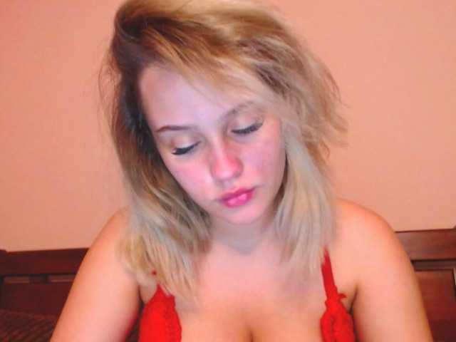 사진 BabyBlondie9 Welcome here! Topless 112 tk-3 min. Strip dance 88 tk. Crazy show in private. Full naked 233 tk. Blowjob-90 tk. 5 sexy pic-80 tk