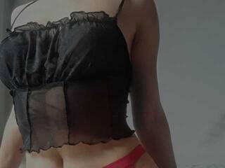 에로틱 한 영상 채팅 Banhii