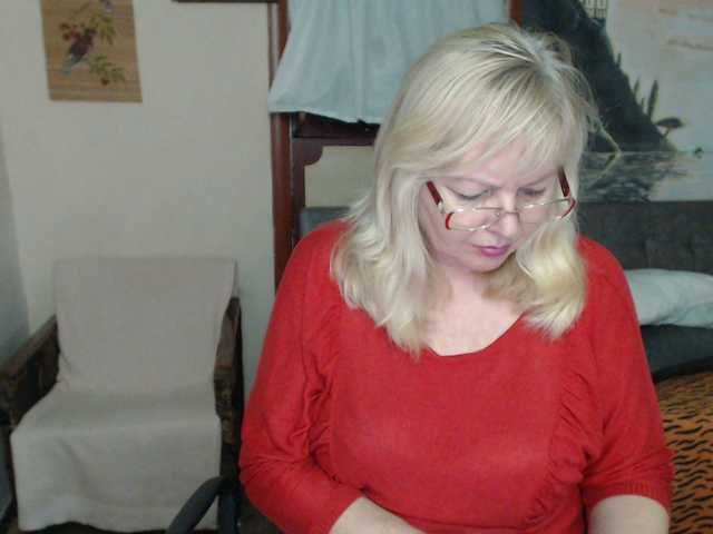 프로필 사진 EvelynLoveShy