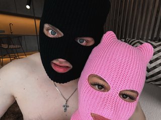 에로틱 한 영상 채팅 Karina_and_Batman