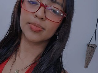 에로틱 한 영상 채팅 Barelyhot11
