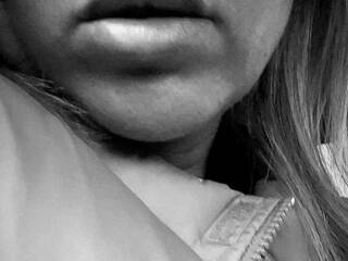 에로틱 한 영상 채팅 Basilek1235