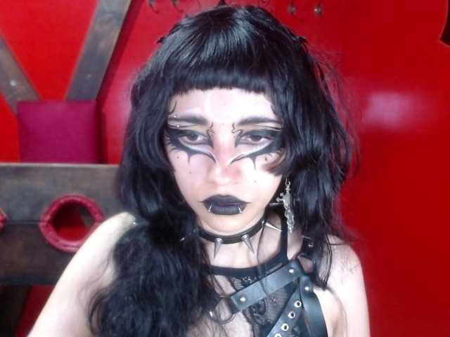 방송 스크린 샷 CountessBathory