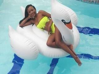 에로틱 한 영상 채팅 Bbychocolat