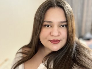 에로틱 한 영상 채팅 MiraCrosman