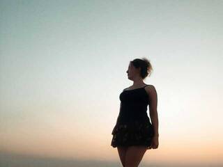 에로틱 한 영상 채팅 BekkiSharp