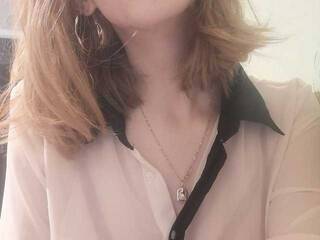 에로틱 한 영상 채팅 Bella-555