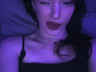 에로틱 한 영상 채팅 Bella92
