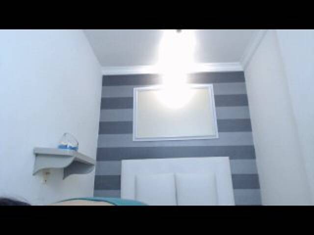 방송 스크린 샷 BellaVioleta