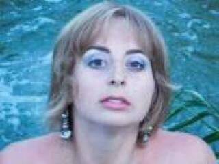 에로틱 한 영상 채팅 bessania