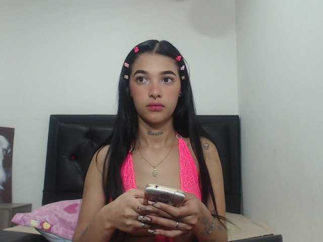 방송 스크린 샷 BetsyGonzalez