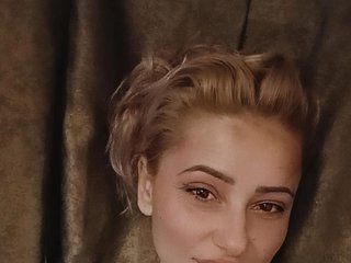 에로틱 한 영상 채팅 BiancaYvonne