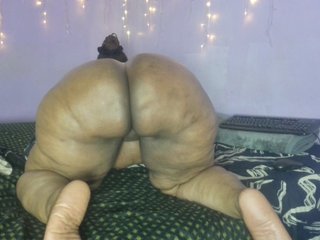 에로틱 한 영상 채팅 Big-Ass-Wilma