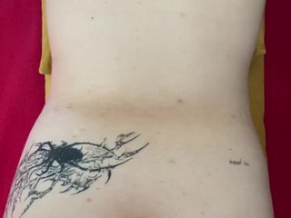 에로틱 한 영상 채팅 Big-buns-1