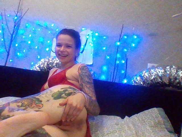 사진 bigdick--fuck inked girl home alone===inked feet=== inked legs===