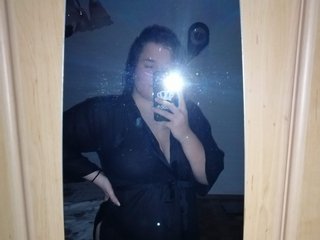 에로틱 한 영상 채팅 BiggKittyGirl666