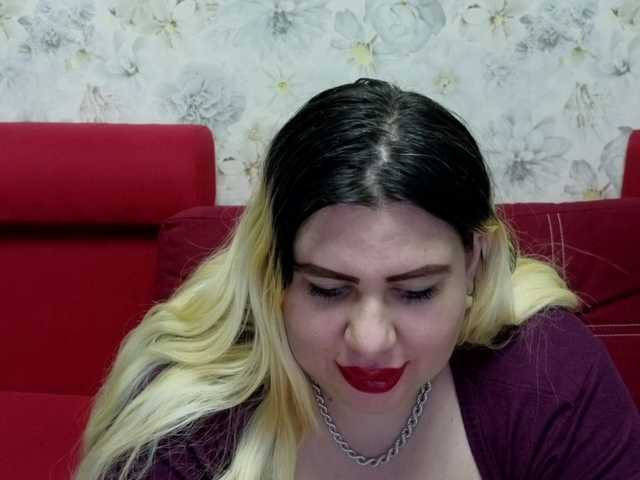 사진 BigHornyBoobs dirty talk only in tip notes 20show boobs 40show feet 30open your cam 30request only after you tip it 50show asspussy 60blow job 150 oil boobs 100naked 150toy pussy 200orgasm 500squirt 1000make me happy 1500 give my day off 2000