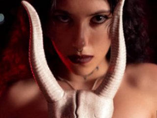 에로틱 한 영상 채팅 blackdemonxxx