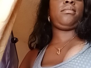 사진 Blackhottie- welcome show squirt 150 tips lovense ass