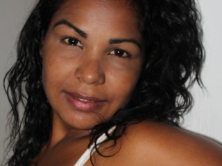 프로필 사진 blacklatinaa