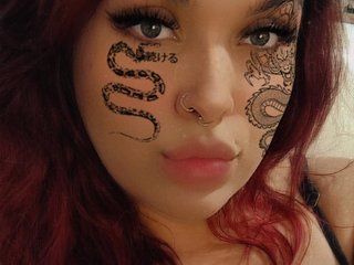 에로틱 한 영상 채팅 BlairHibbinz
