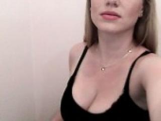 에로틱 한 영상 채팅 blondddina