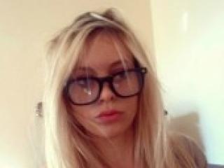 프로필 사진 blonddooll