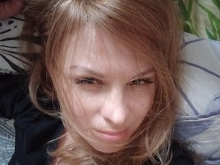 에로틱 한 영상 채팅 BlondeFox