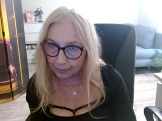 에로틱 한 영상 채팅 BlondeSofia