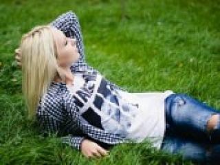 에로틱 한 영상 채팅 blondibarbi