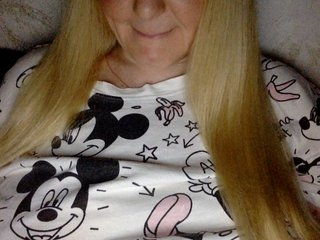 에로틱 한 영상 채팅 BlondyVio