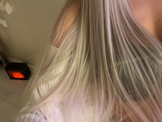 에로틱 한 영상 채팅 PauLiiine