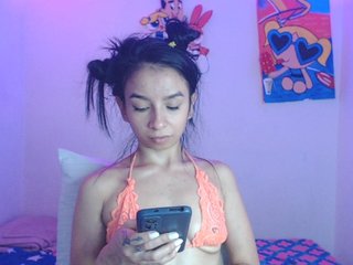 에로틱 한 영상 채팅 charlotehere