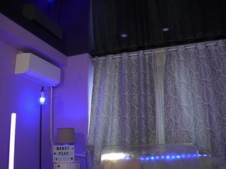 에로틱 한 영상 채팅 MandyPeas