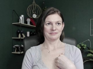 에로틱 한 영상 채팅 mrsVivian