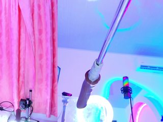 에로틱 한 영상 채팅 NathaxaLeans