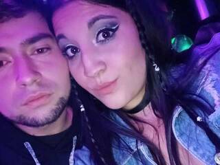 에로틱 한 영상 채팅 Bonnie--Clyde