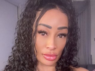 에로틱 한 영상 채팅 boricuabaddiexx