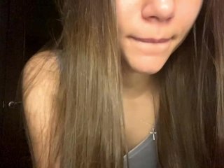 에로틱 한 영상 채팅 BrandeeLangevin