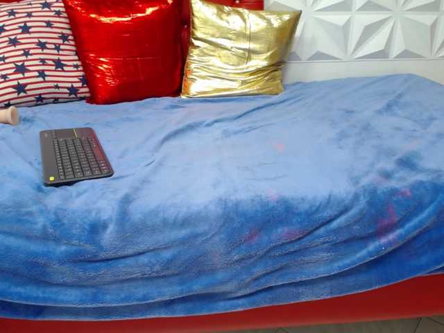 방송 스크린 샷 BrianaPeres