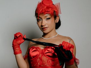 에로틱 한 영상 채팅 brianathompson
